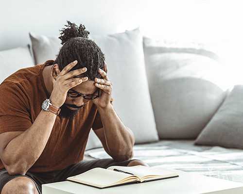 备孕禁忌与孕早期产检：非经期褐色出血原因解析